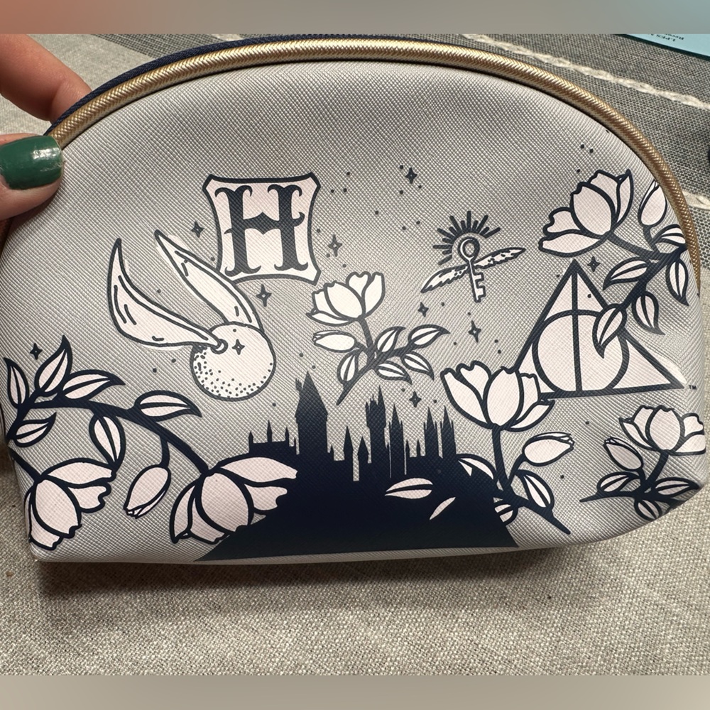 Harry Potter zippered pouch